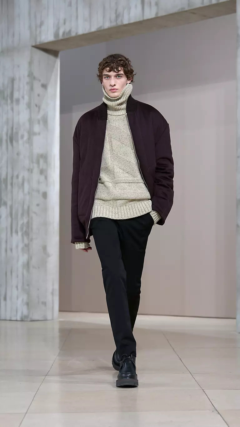 HERMES_MRTW_SHOW_AW25_RUNWAY_FILIPPOFIOR_916_02.jpg