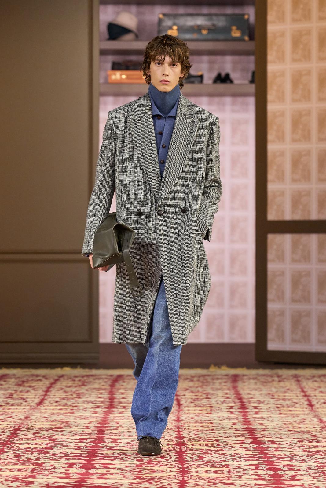 الدنيم من بين الخامات التي استخدمها دار Zegna في مجموعتها الجديدة