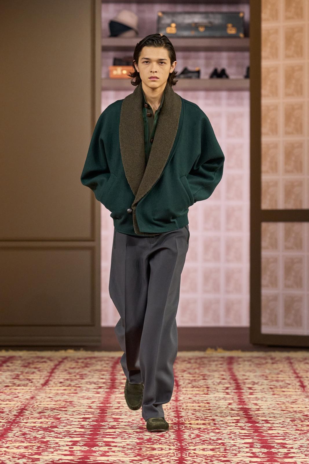 تناسق ألوان مميز بين الأخضر والرمادي