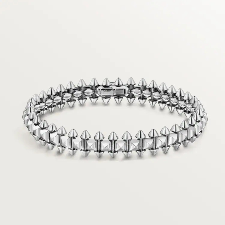 سوار مميز من مجموعة كلاش دو كارتييه Clash de Cartier