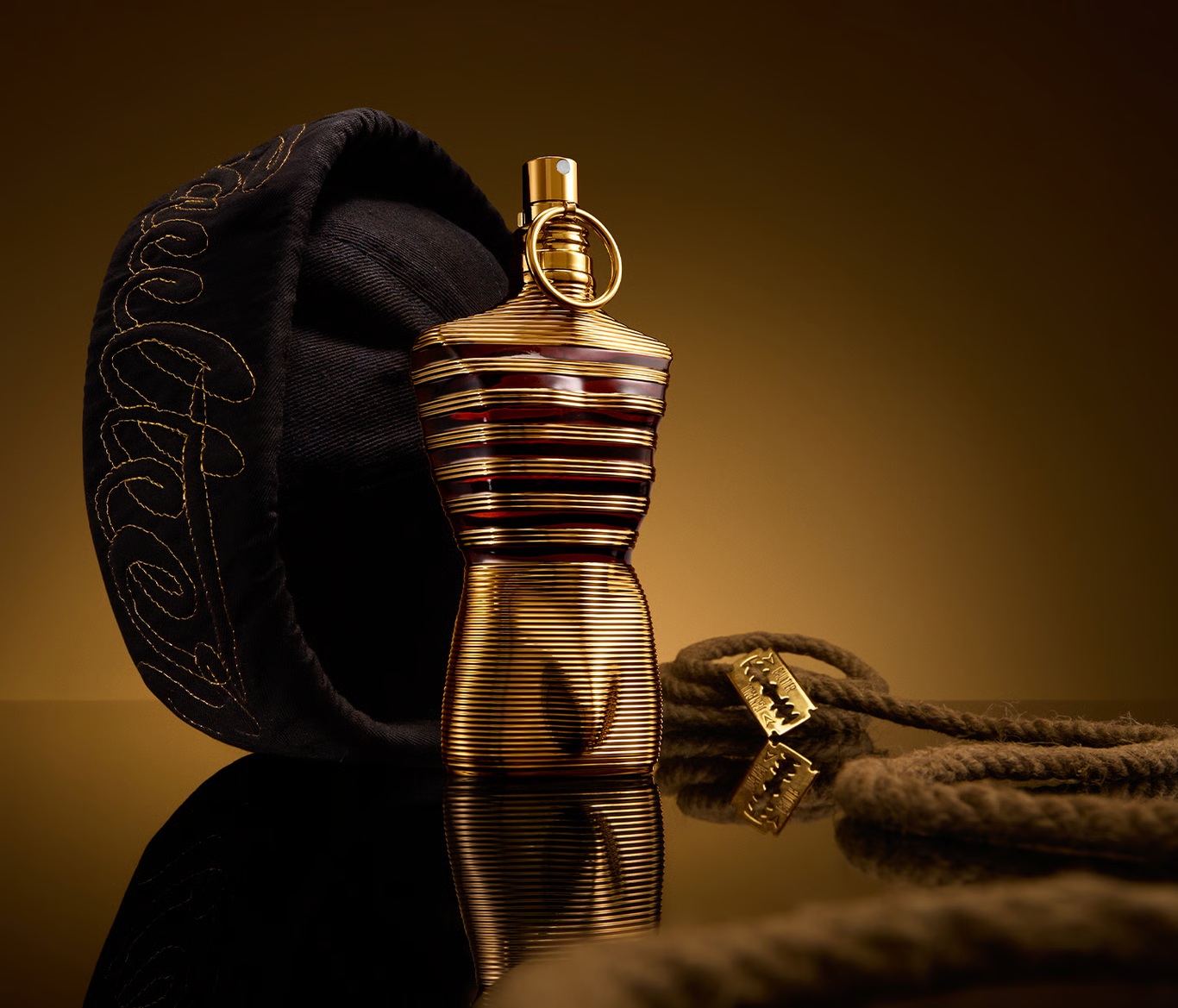 عطر Le Male Elixir يجمع بين الفانيليا وحبوب التونكا