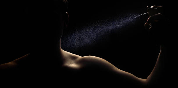 هناك بعض القواعد التي ستساعدك للحصول على عطر ثابت لفترة طويلة 