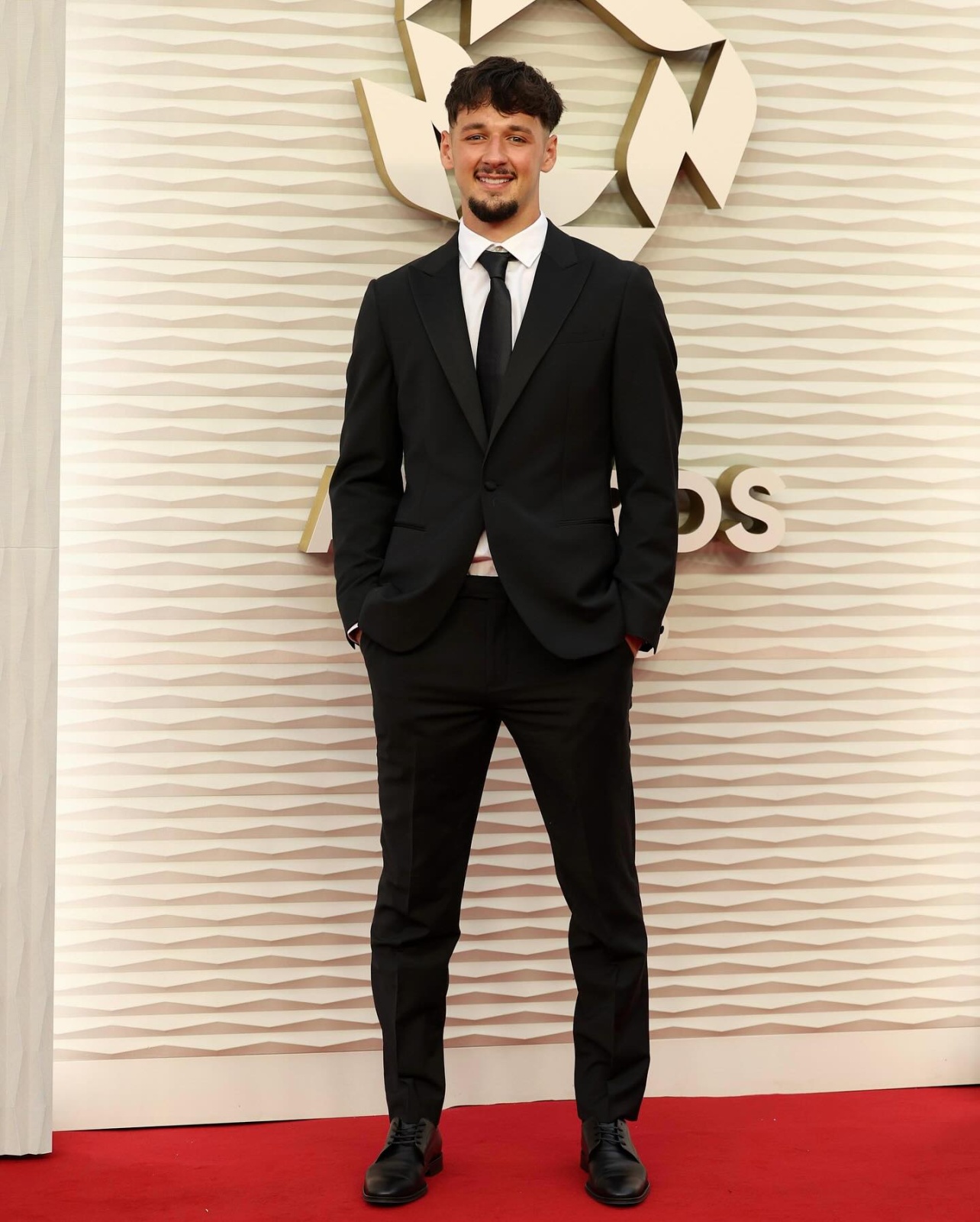 جيمس ترافورد أفضل حارس مرمى لعام 2025