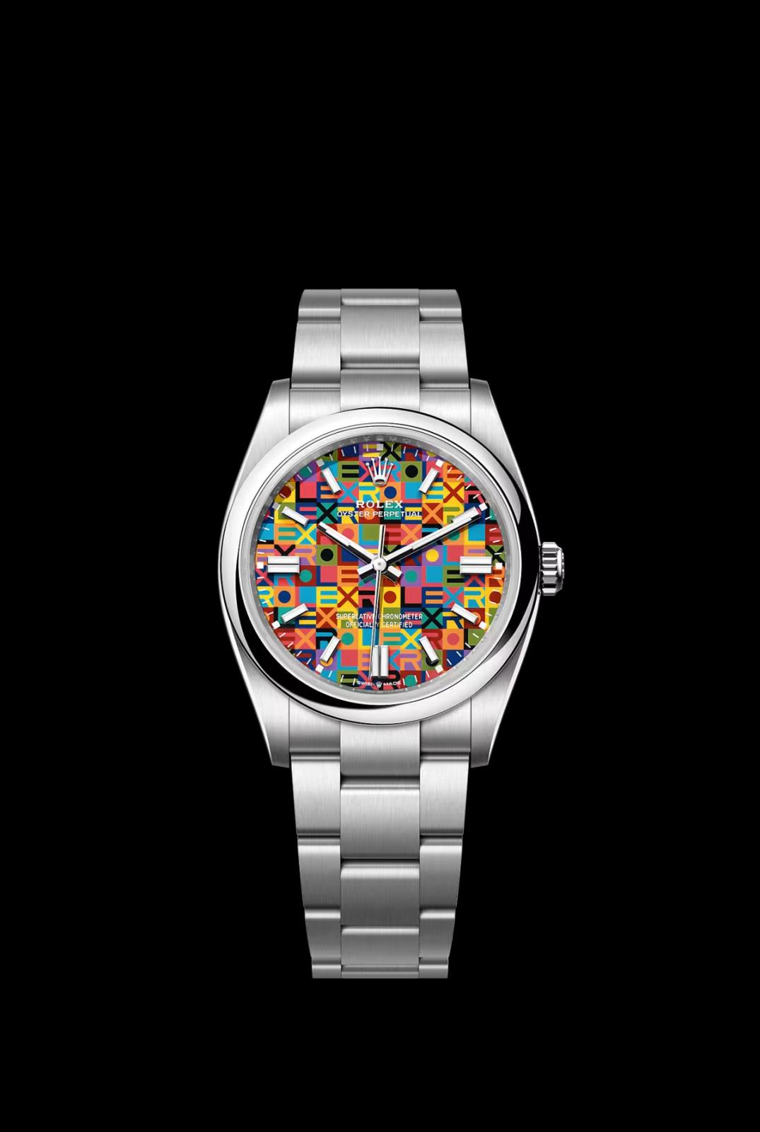 ساعة Oyster Perpetual  المميزة بمقات 36 مليمتر 