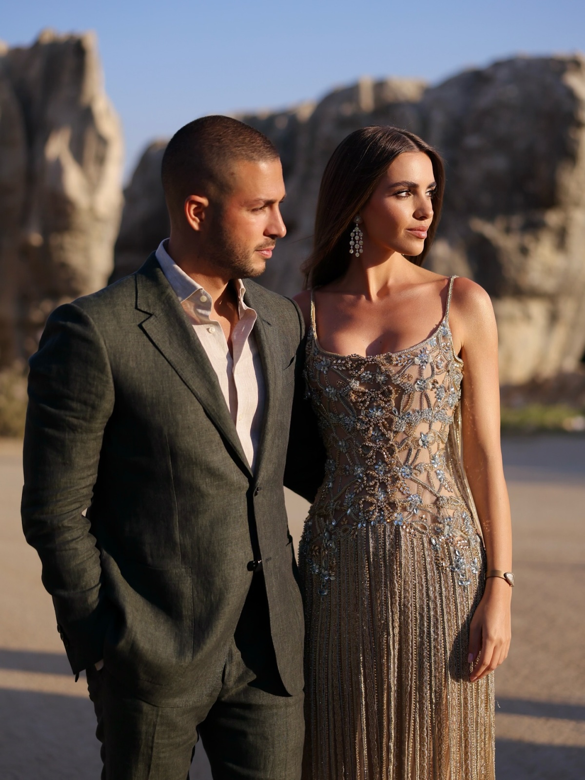  الإطلالة الأولى لسيليو وزين