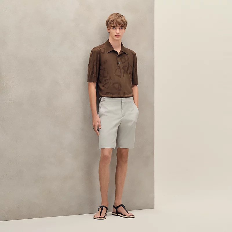 اللون البني الغني من أبرز ألوان موضة ربيع وصيف 2026