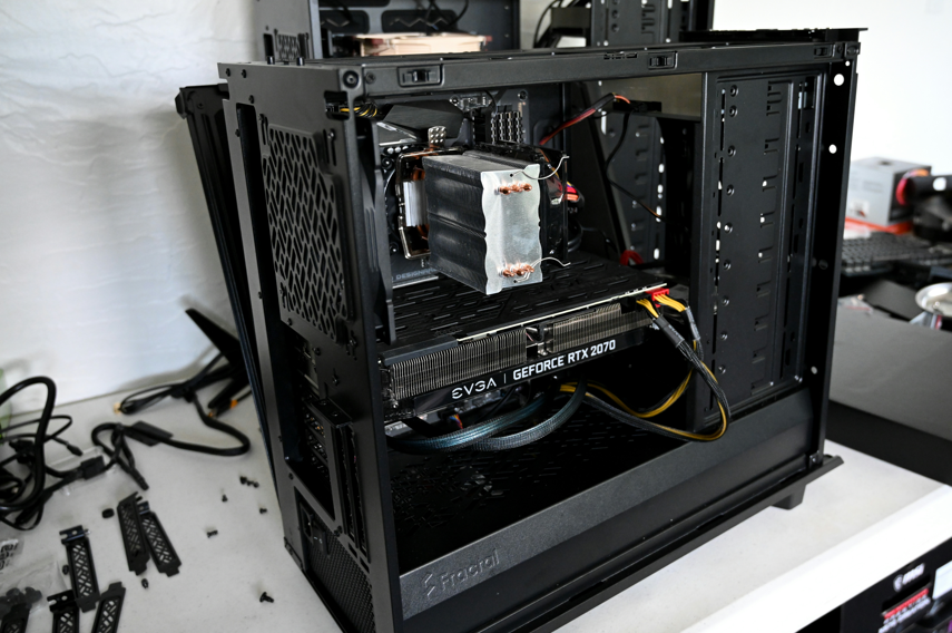 هيكل حاسوب مكتبي