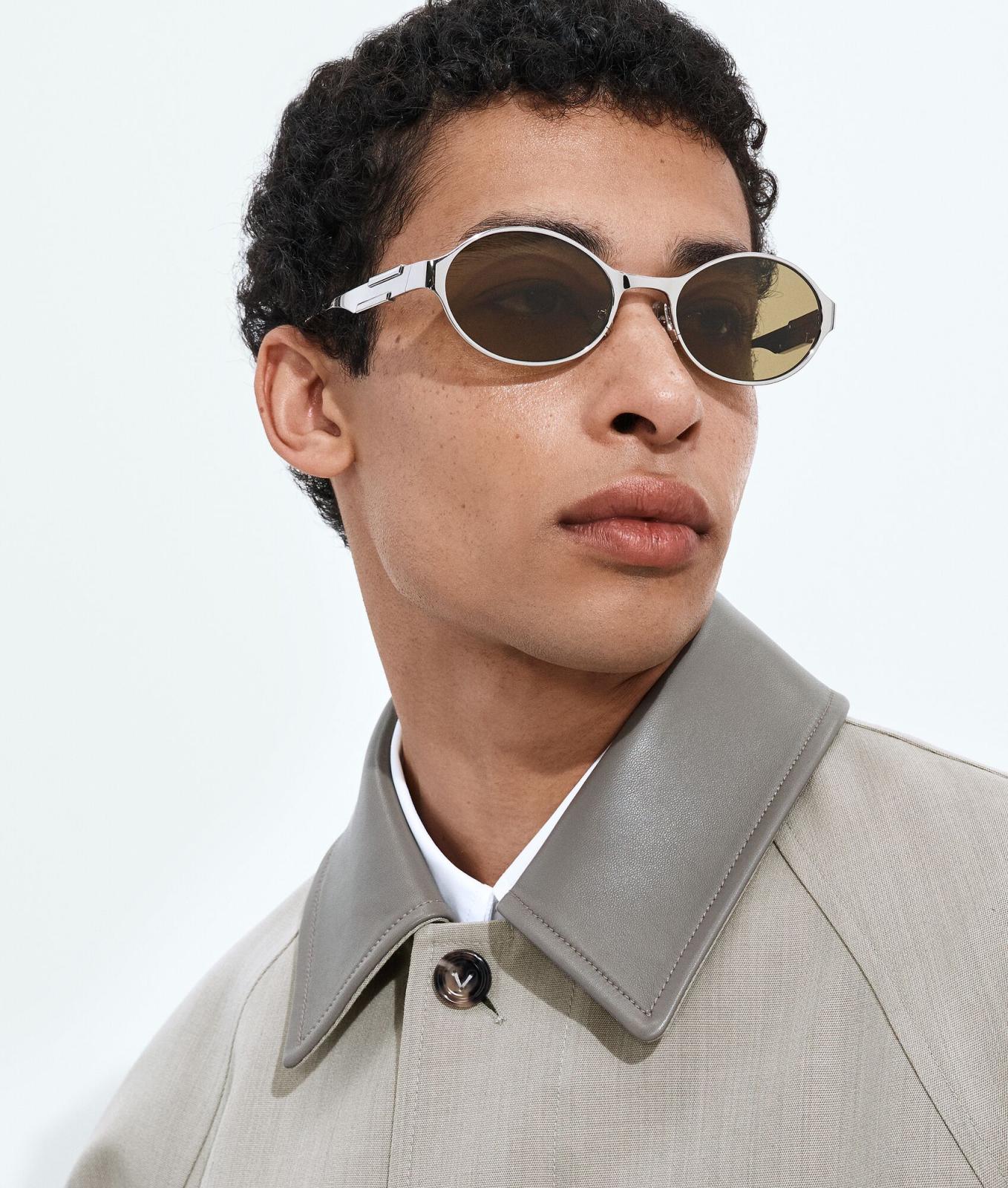 نظارة Dash Oval من Bottega Veneta