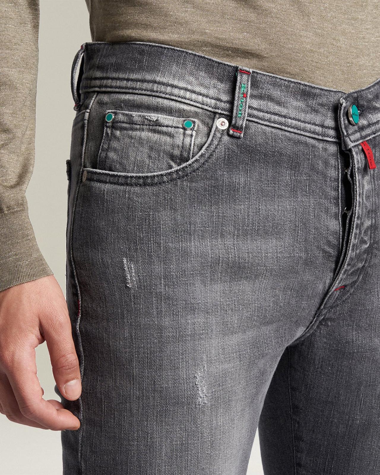 سروال جينز قطني باللون الرمادي الداكن من Kiton