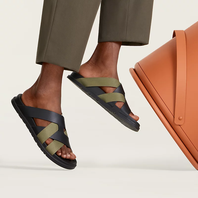صندل kazimir المفتوح من Hermes