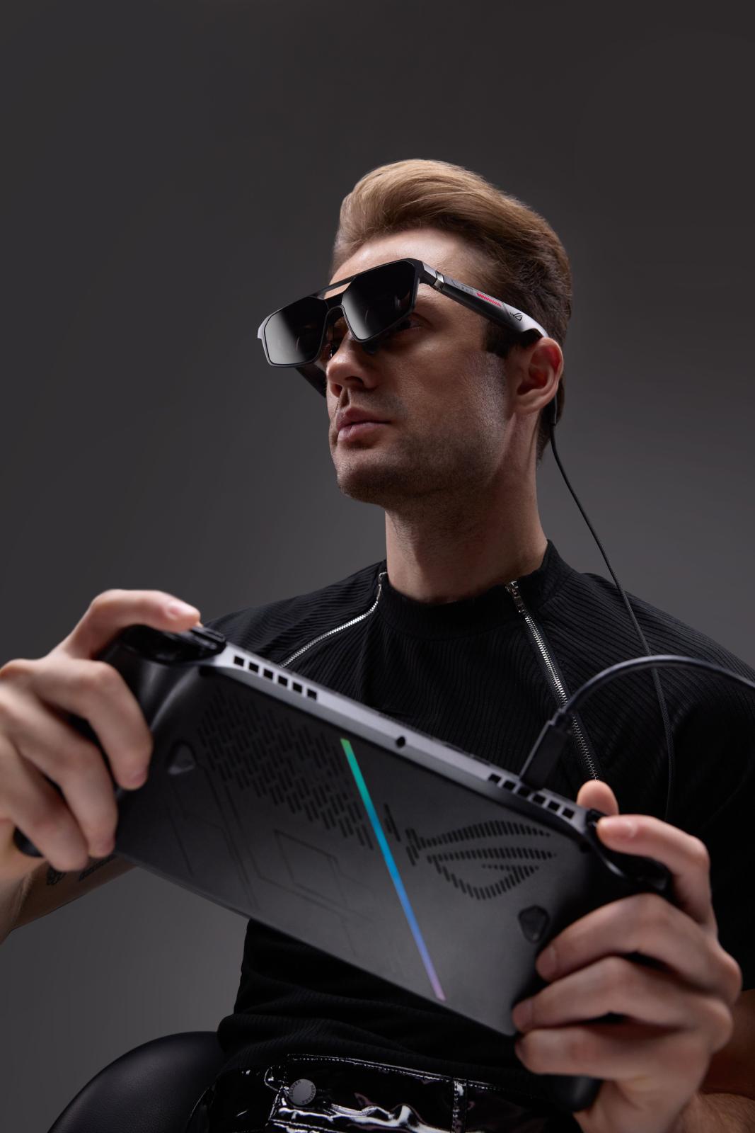 مميزات نظارات ROG Xreal R1 الذكية