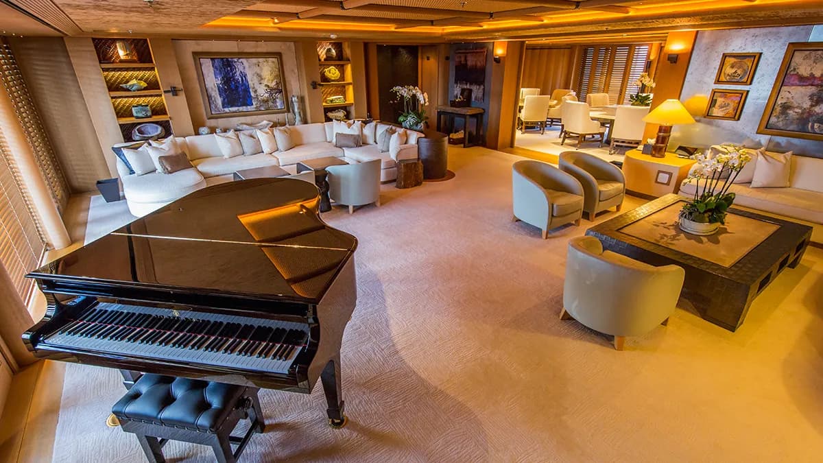 اليخت الأسطوري بيلوروس يعرض للبيع بـ 186 مليون دولار.. استكشف رفاهية المليارديرات