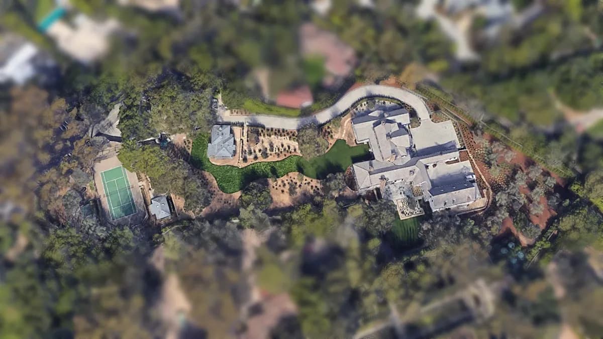 تفاصيل قصر إلين دي جينيريس