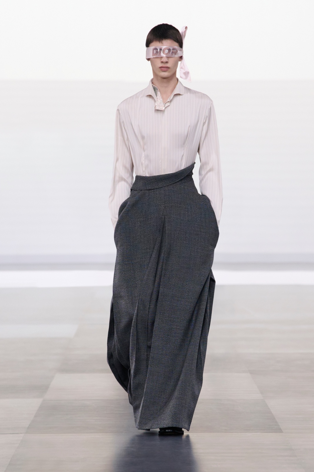 الخصوصيّة في السروال الواسع.