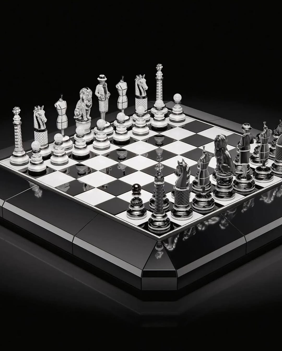 اللعبة الفاخرة.