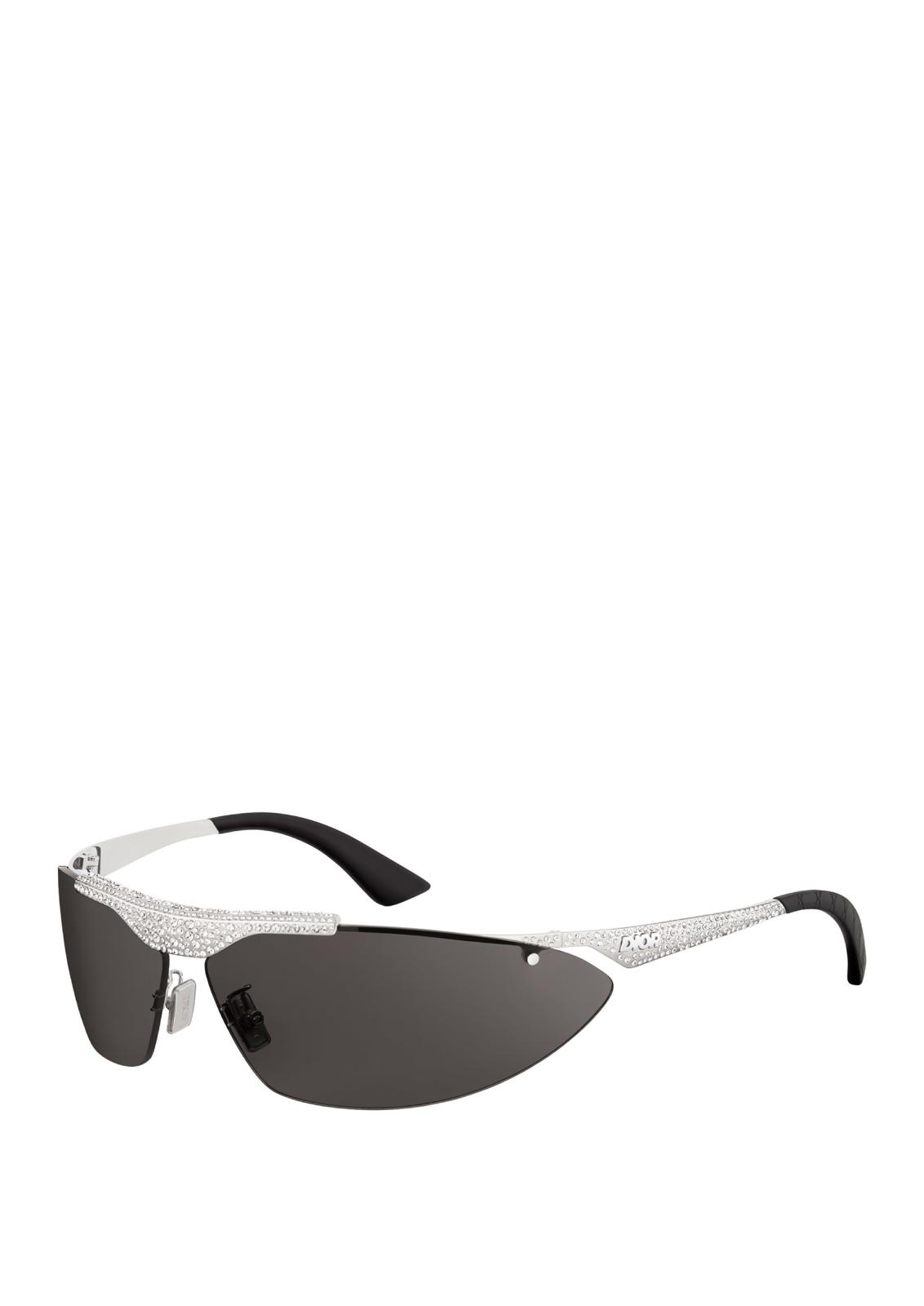 نظّارات تعكس الفخامة الجماليّة.