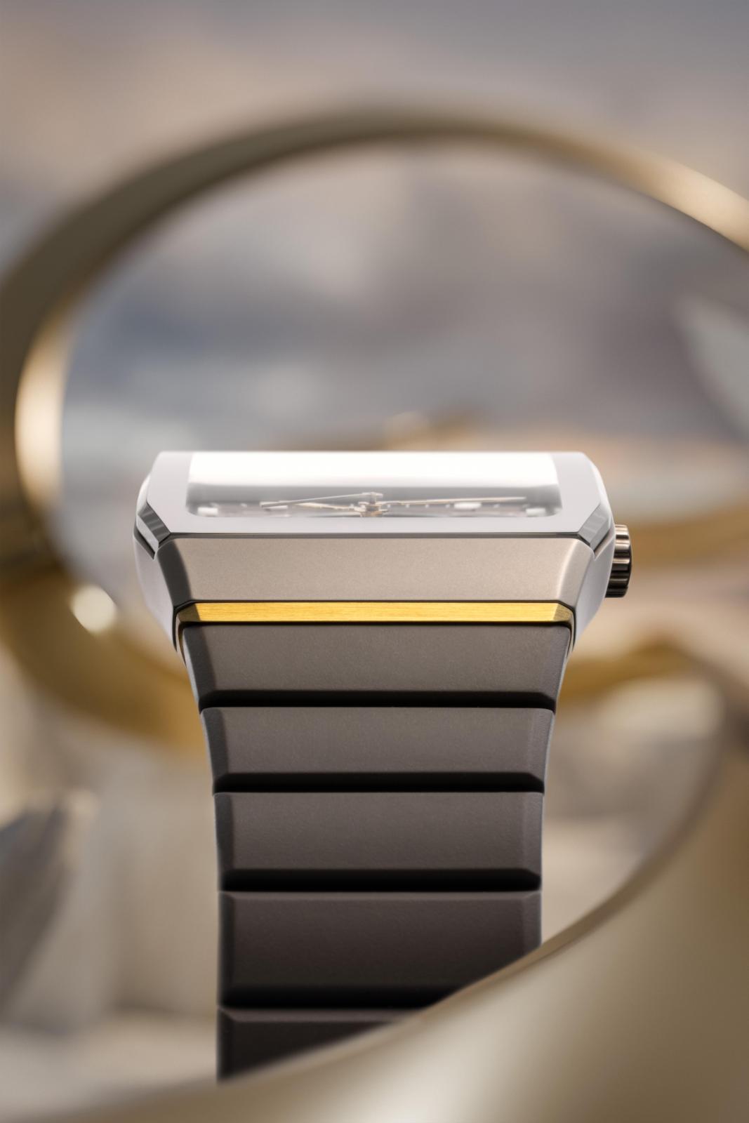 الساعة الفاخرة. 