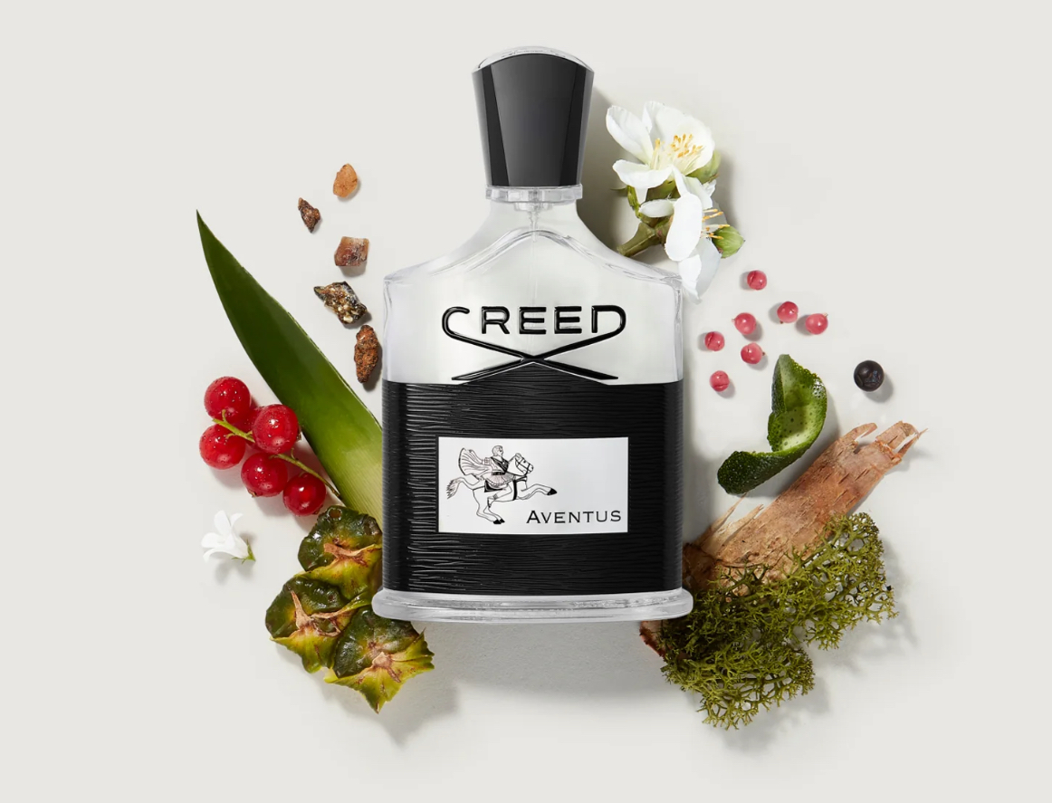 عطر كريد أفينتوس يتميّز بنفحات أخشاب جافة، ولمسات حمضية وفاكهية