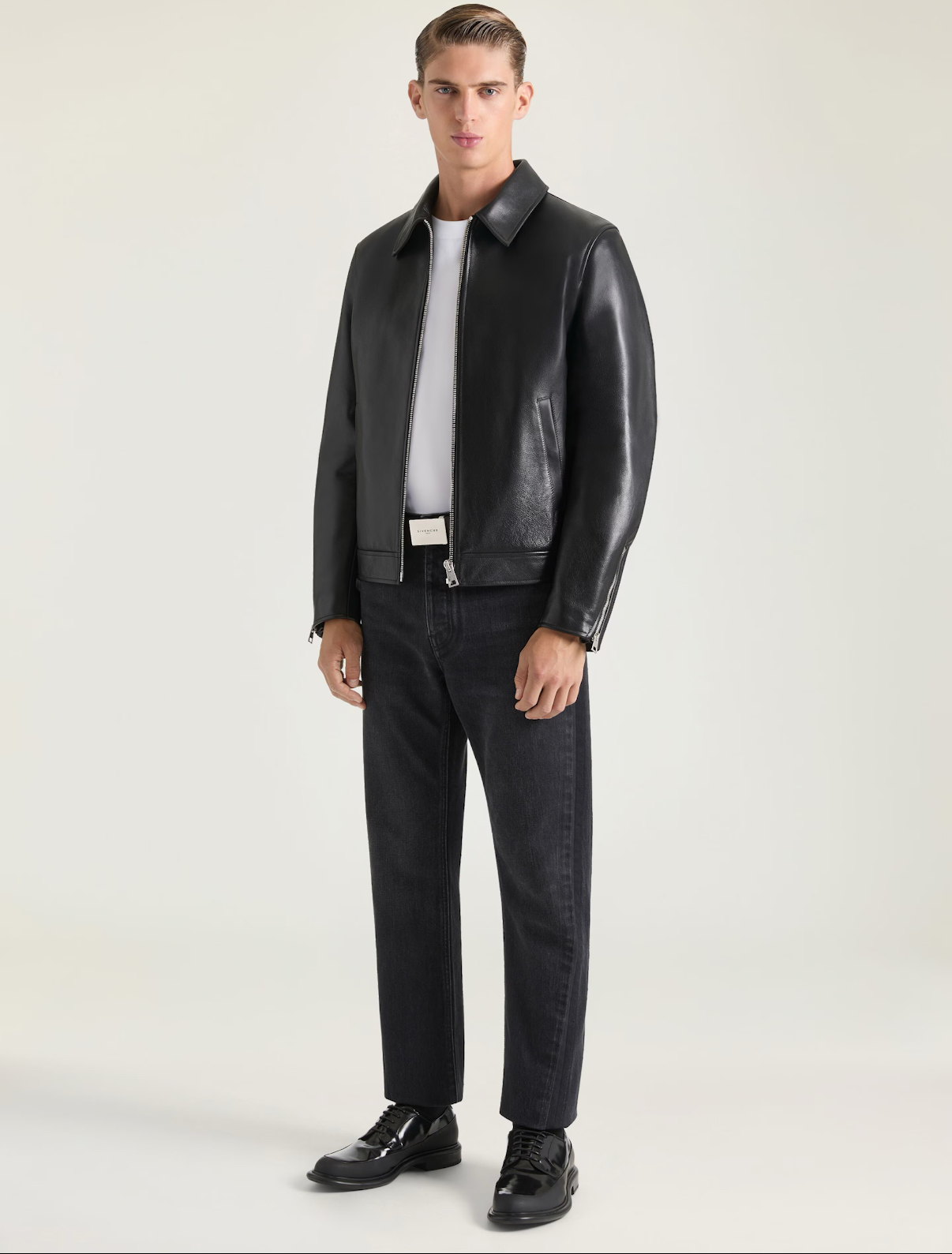 جاكيت بايكر بلوزون بسحّاب من الجلد