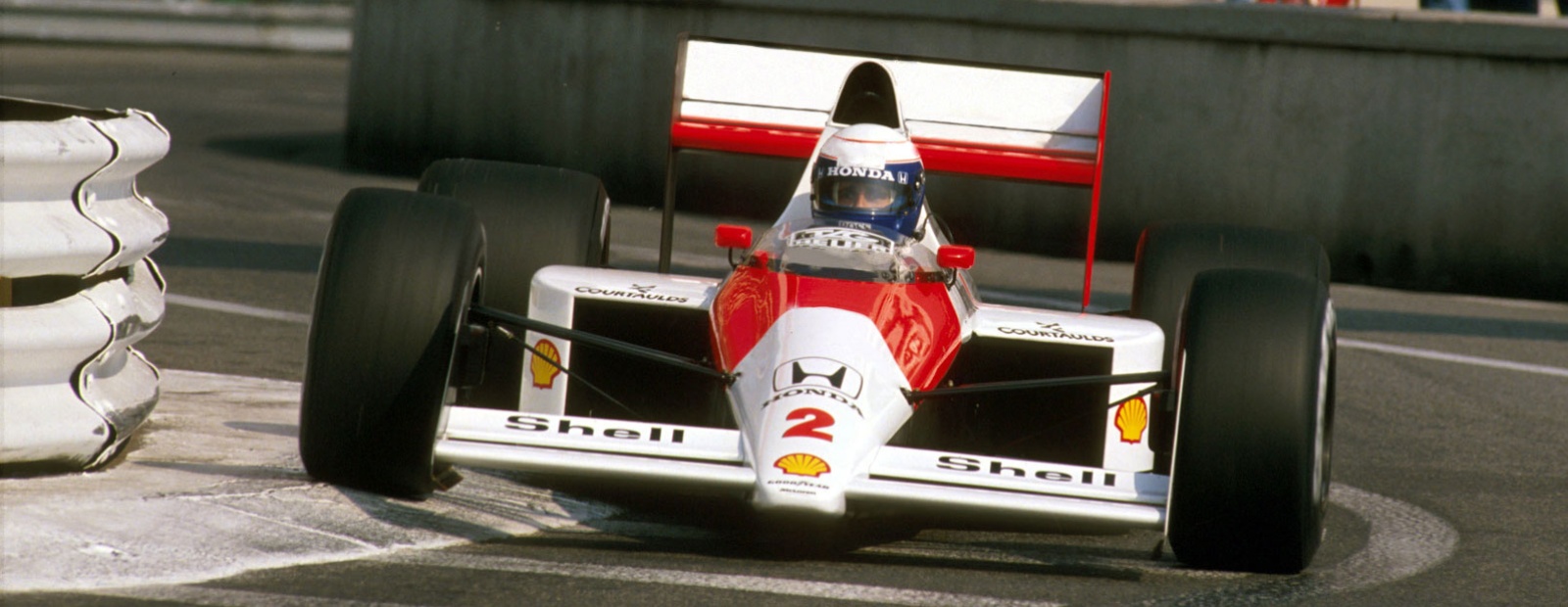 سيارة McLaren MP4/5 من عام 1989