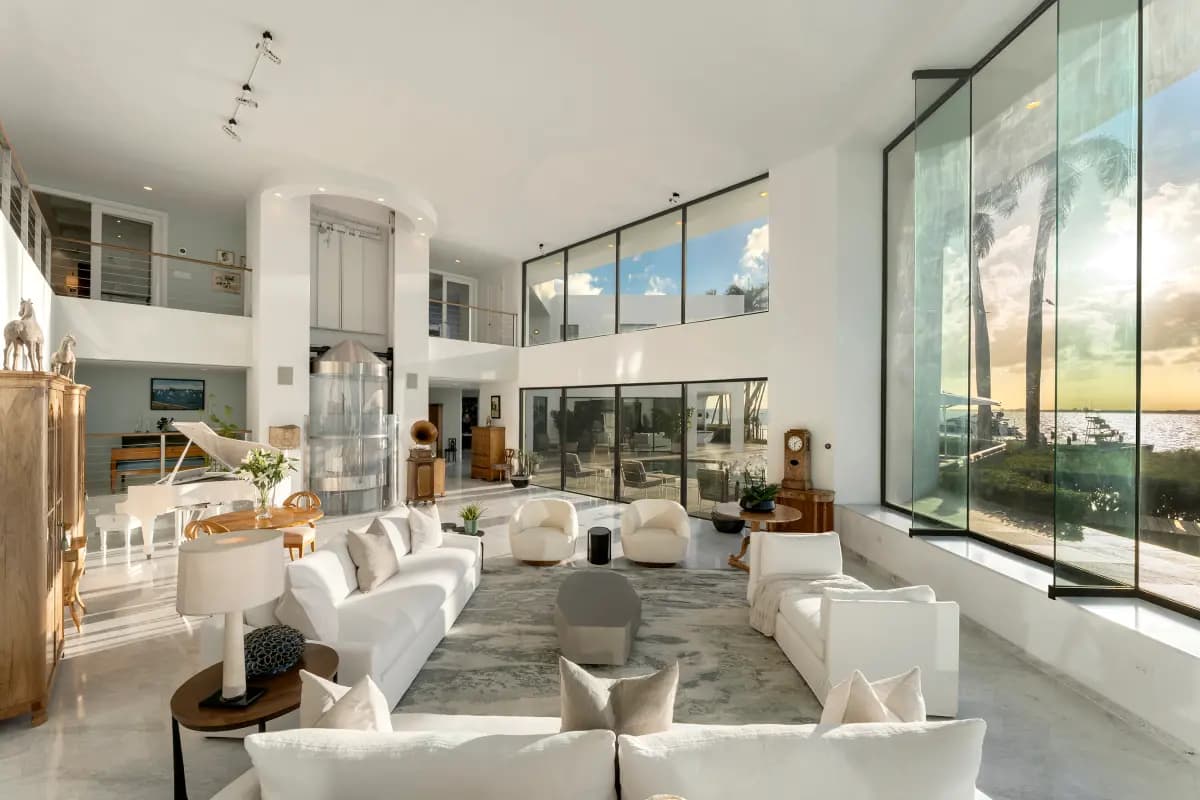 مواصفات قصر فلوريدا الفاخر