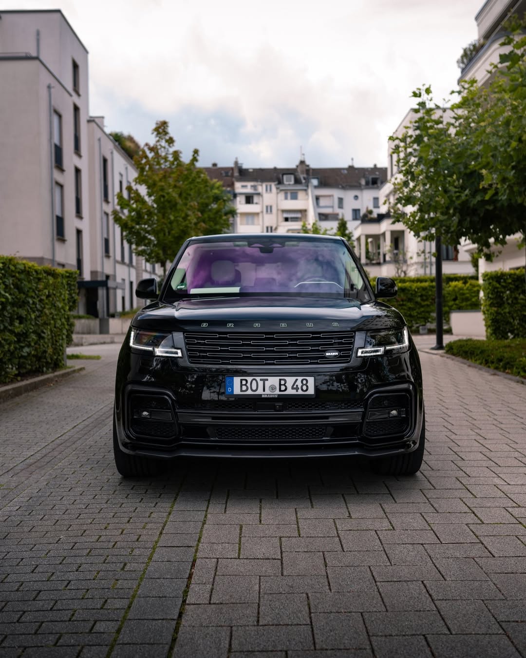 مواصفات سيارة BRABUS 600