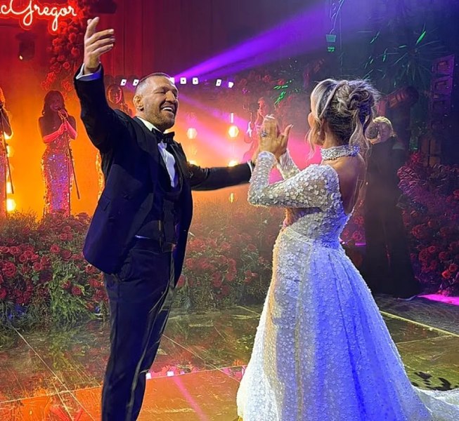 تفاصيل زفاف كونور ماكغريغور