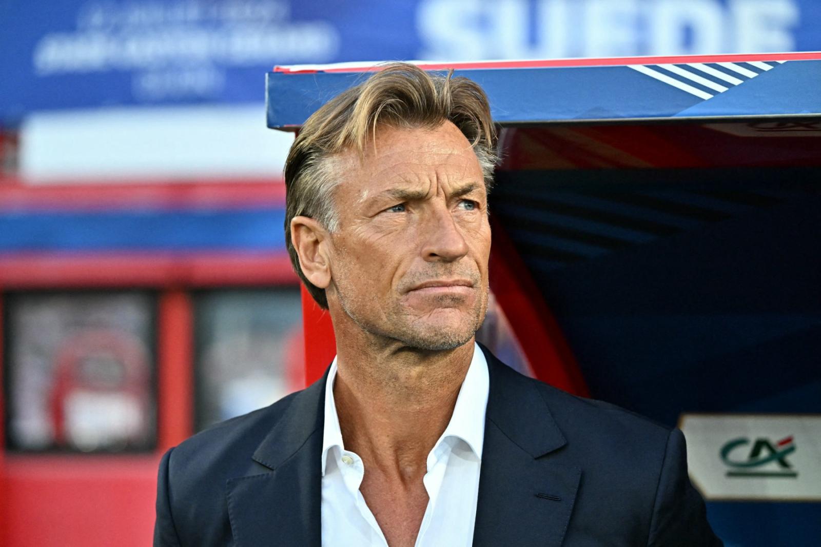 رينارد يؤكد استمراره مدرباً للأخضر ويعد بتصحيح الأخطاء قبل المونديال/ المصدر: AFP