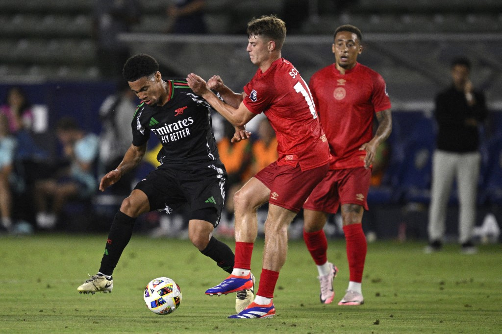 التشكيلة المتوقعة لمباراة أرسنال وأستون فيلا/ المصدر:AFP