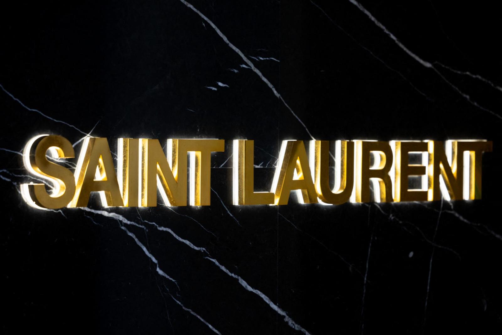 هيمنت سان لوران على قائمة الأكثر طلبًا