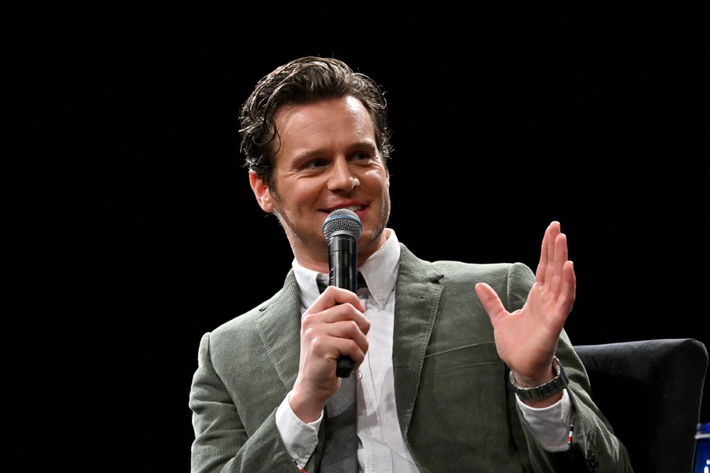 جوناثان غروف