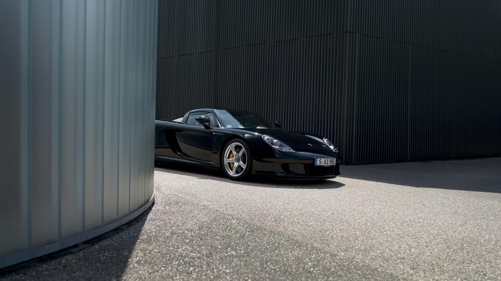 Porsche Carrera GT 