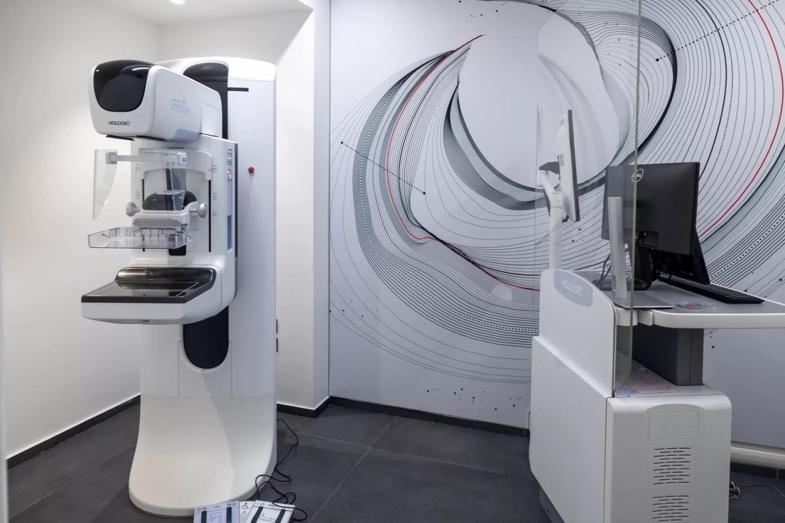 أهداف فيراري من دخول عالم الرعاية الصحية