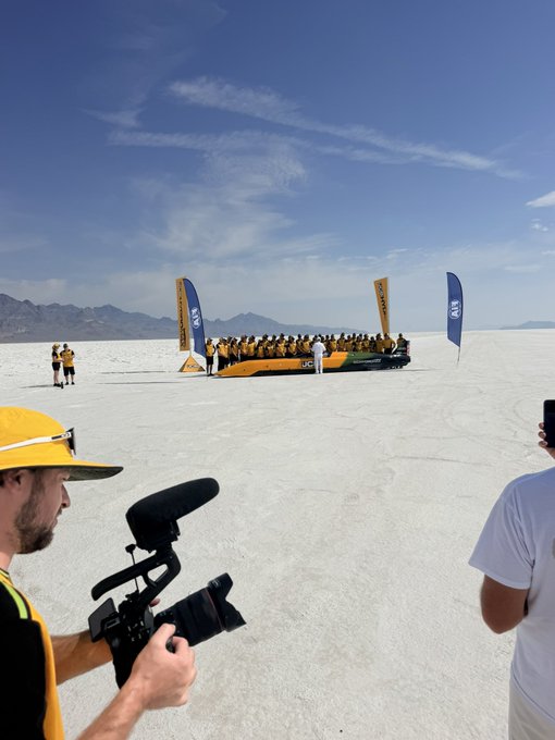 سيارة  JCB Hydromax