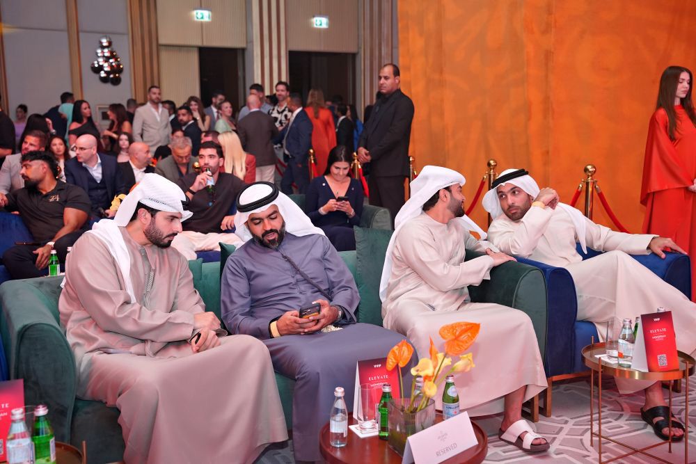 إيليفيت» و«إنيسمور» تنظّمان الحدث الأضخم لهذا الموسم في رأس الخيمة، ويكشفان عن أول مشروع سكني على الواجهة البحرية يحمل توقيع «موندريان» في العالم