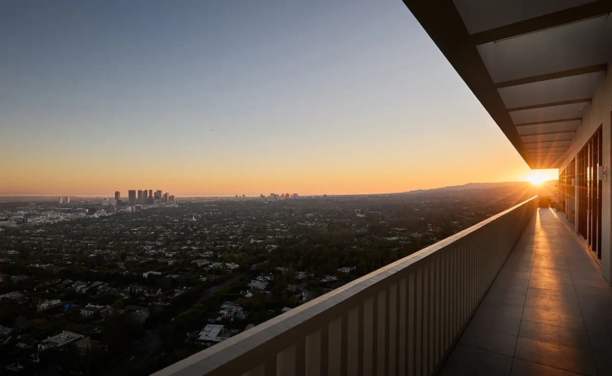 تاريخ أغلى شقة بوست هوليوود 