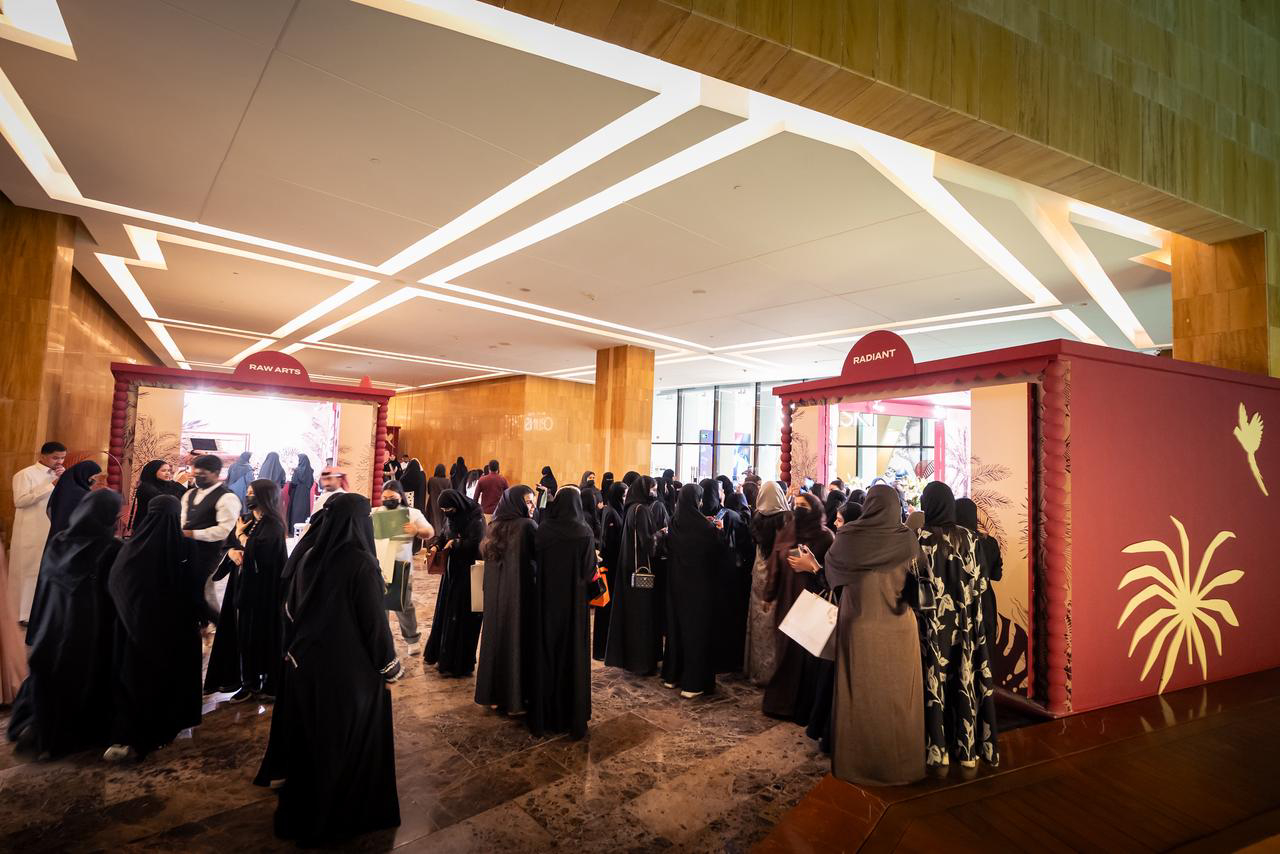 بإقبالٍ كبير.. معرض "أنا عربية" ينطلق ضمن فعاليات موسم الرياض 2025