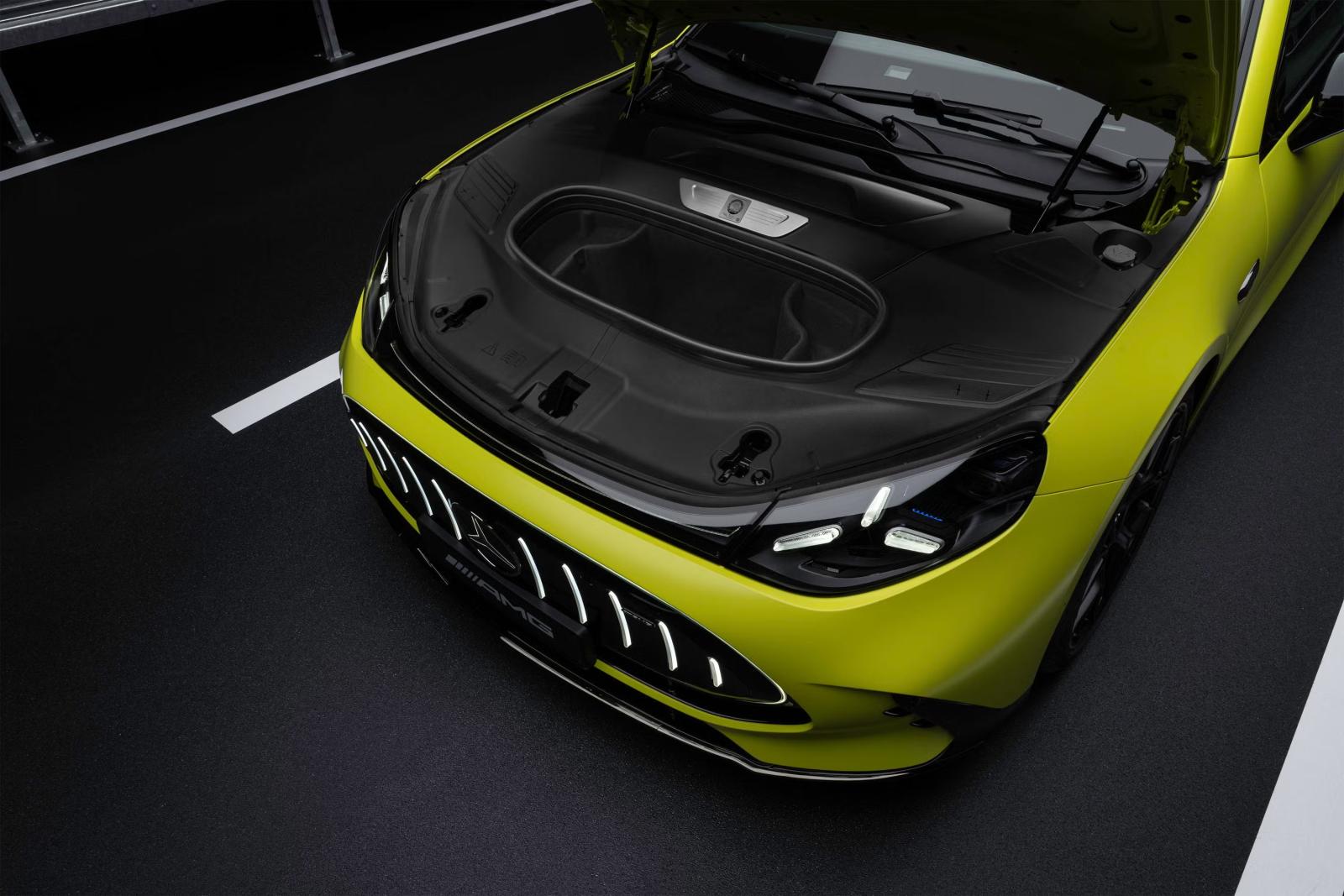 سيارة AMG GT
