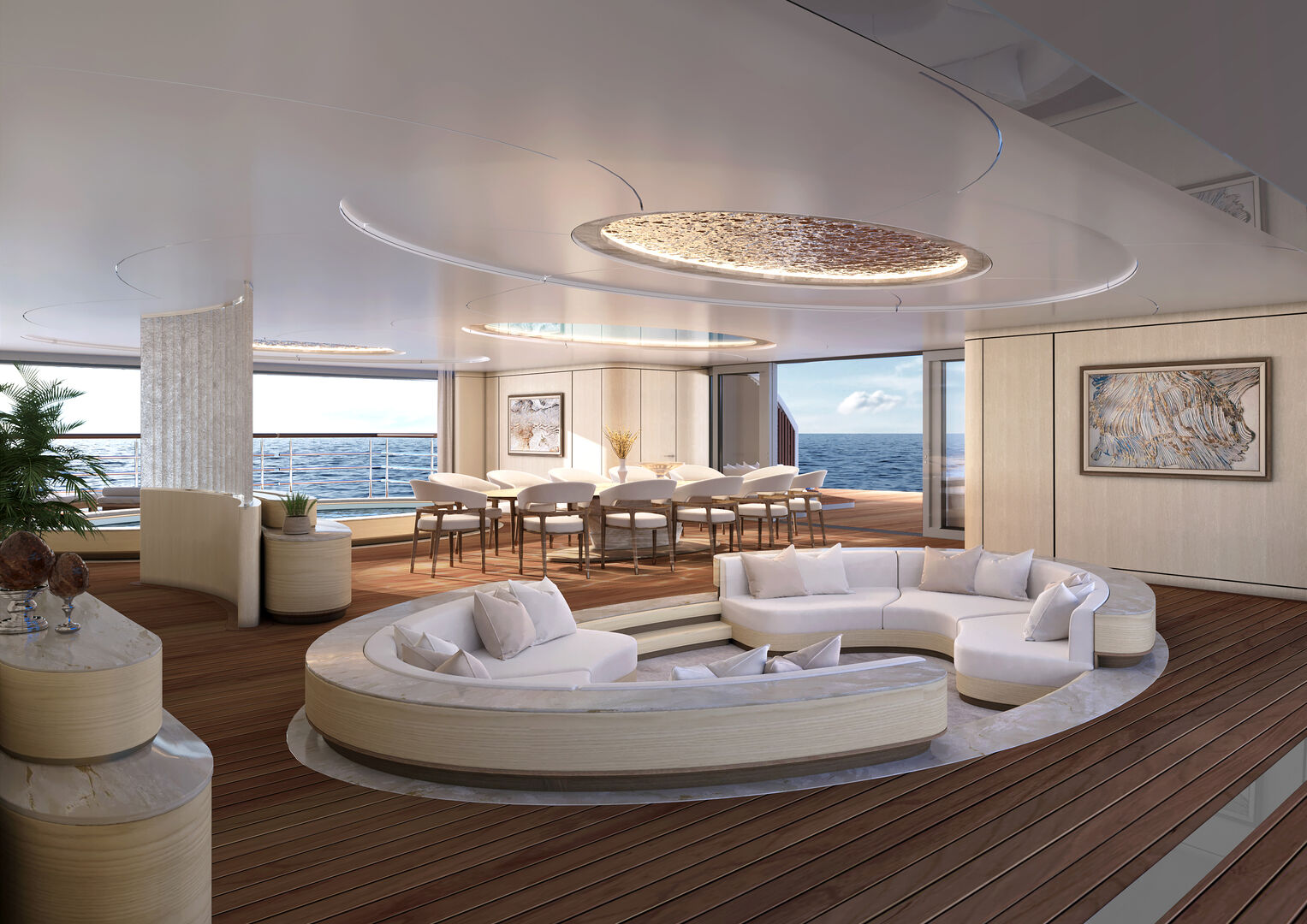 يخت أوغست الفاخر 