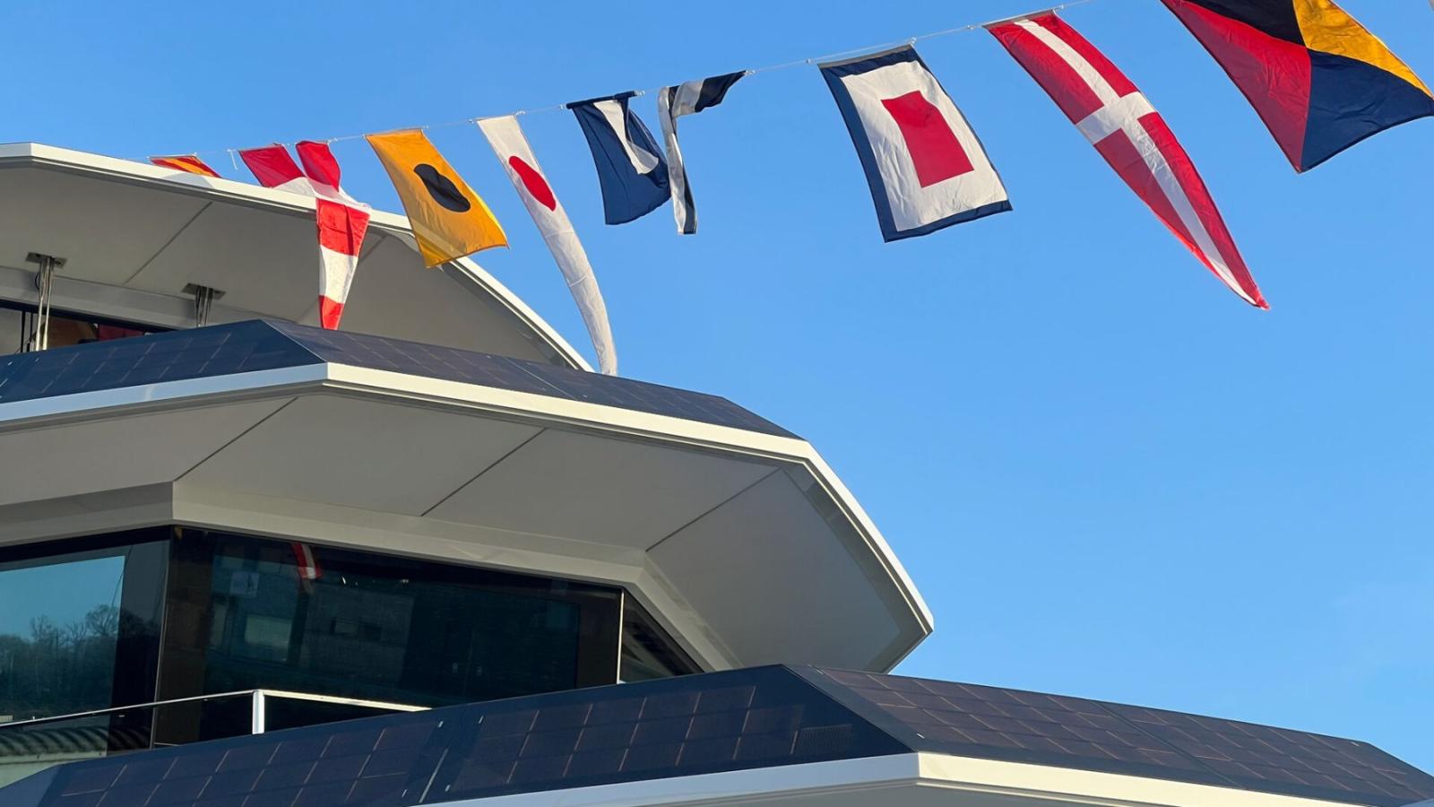 المصدر: Humphreys Yacht Design