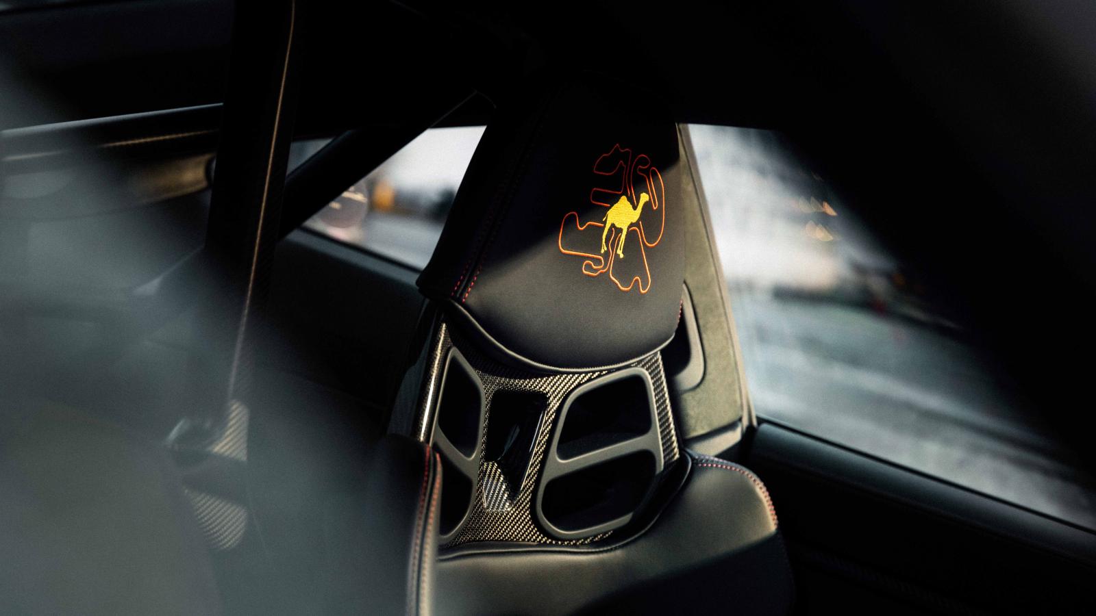 لمسات مدروسة تُجسّد مرجعية السيارة التاريخية