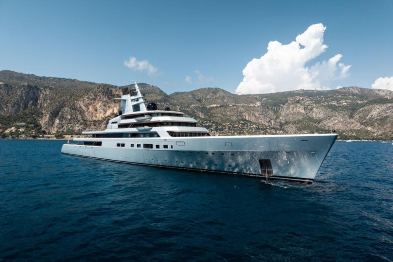 يخت Dragonfly- المصدر: superyachttimes