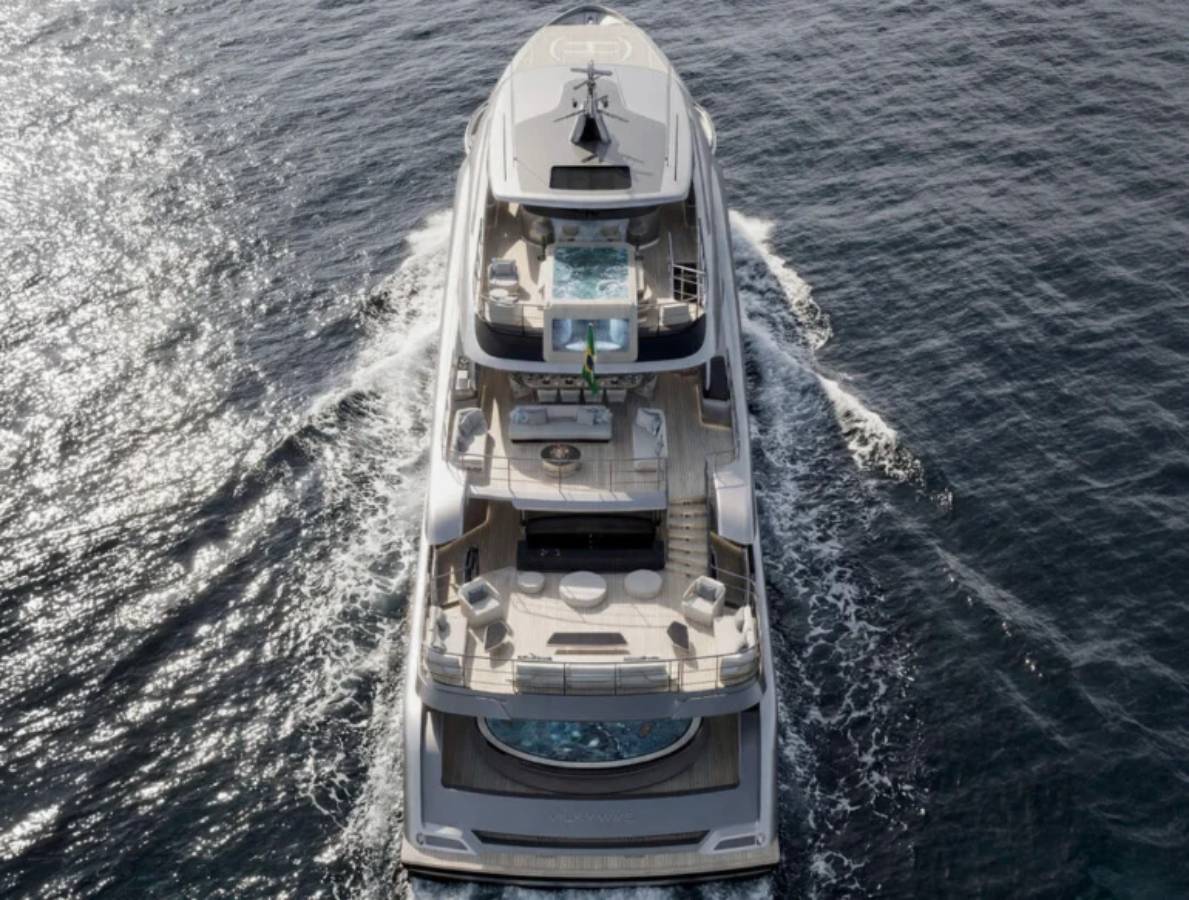 يخت  Project Milky Ways تصميم عملي يركز على الإنتاجية والاسترخاء