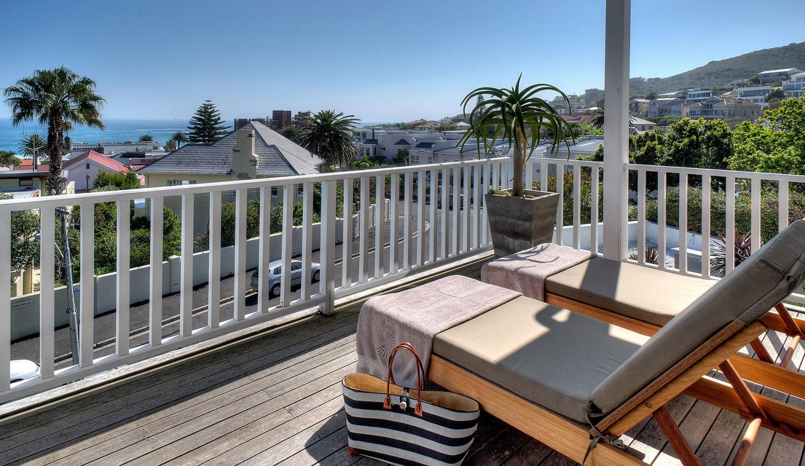  Sea Five Boutique Hotel 