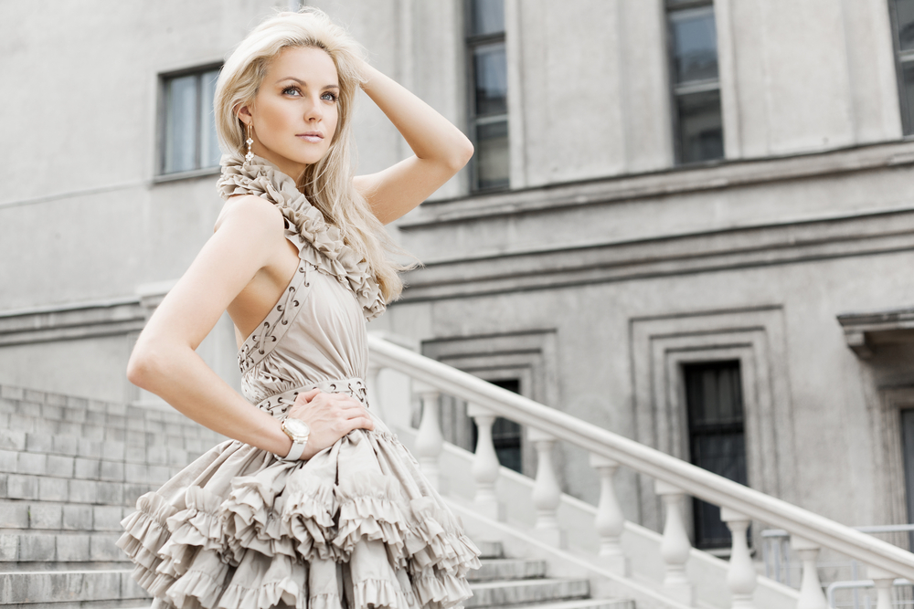  المرأة الفاتنة