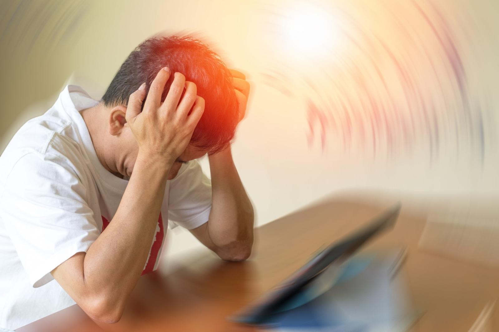 يتحكم الجهاز العصبي في وظائف الجسم