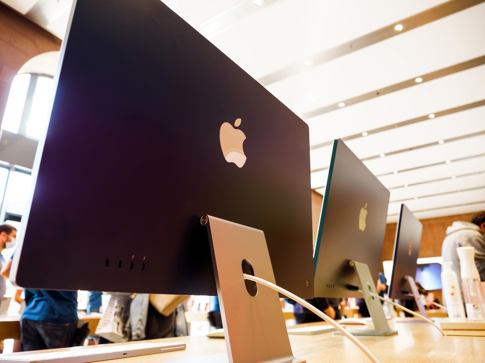 macOS 27 يقدم تصميمًا جديدًا وميزة تنظيم التبويبات