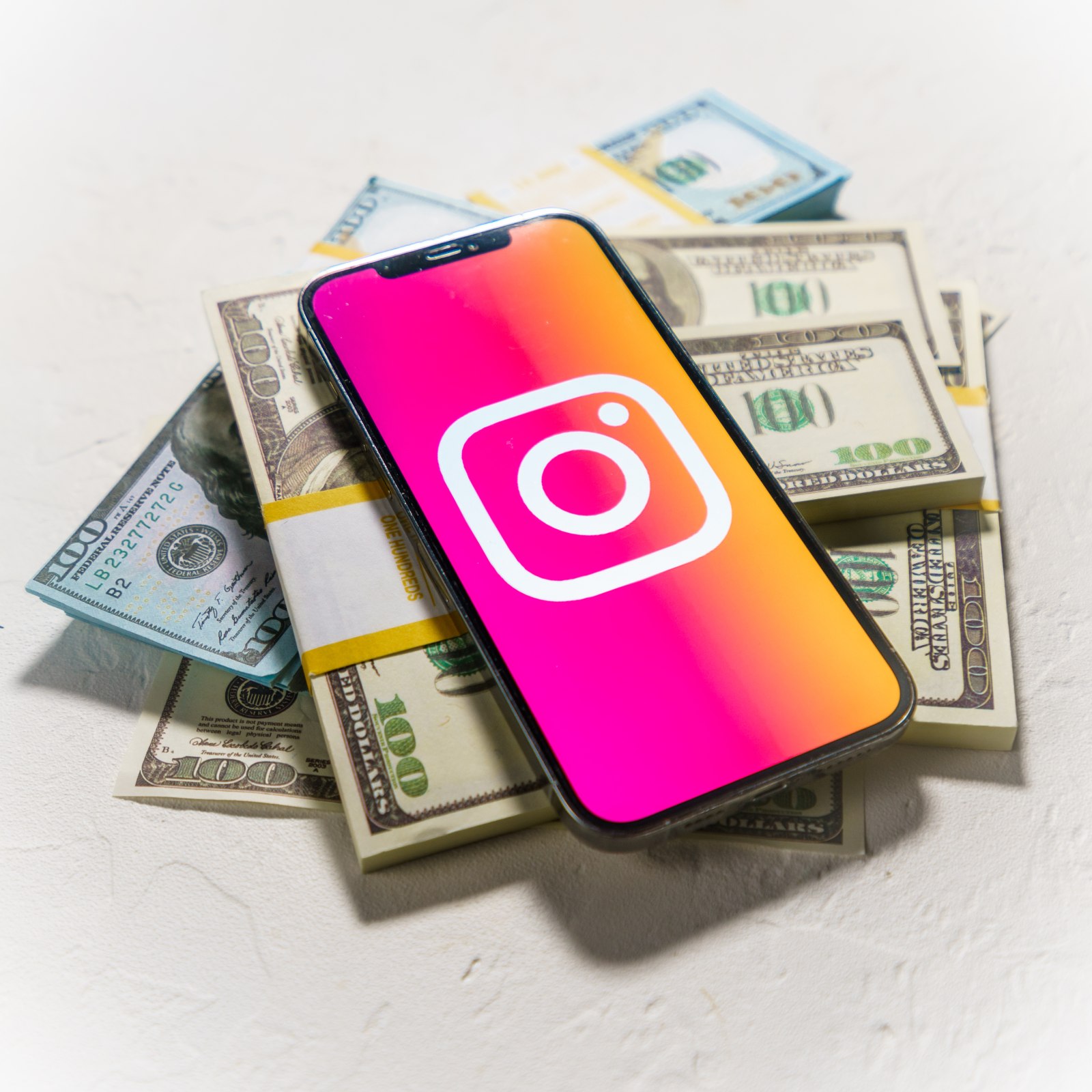 مميزات إنستغرام بلس