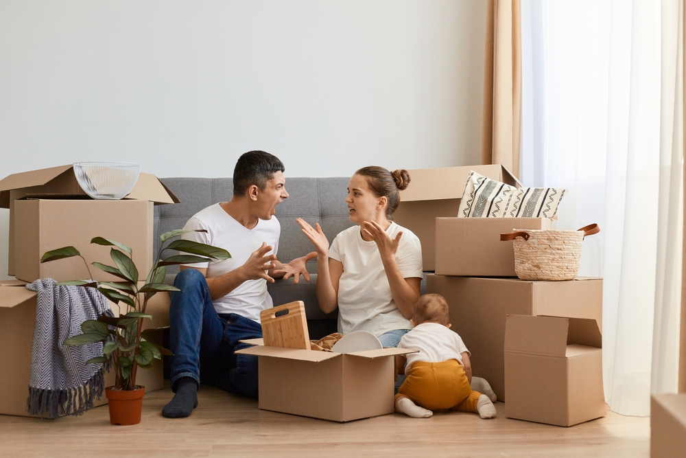 أسباب تراجع رضا الأزواج بعد الإنجاب