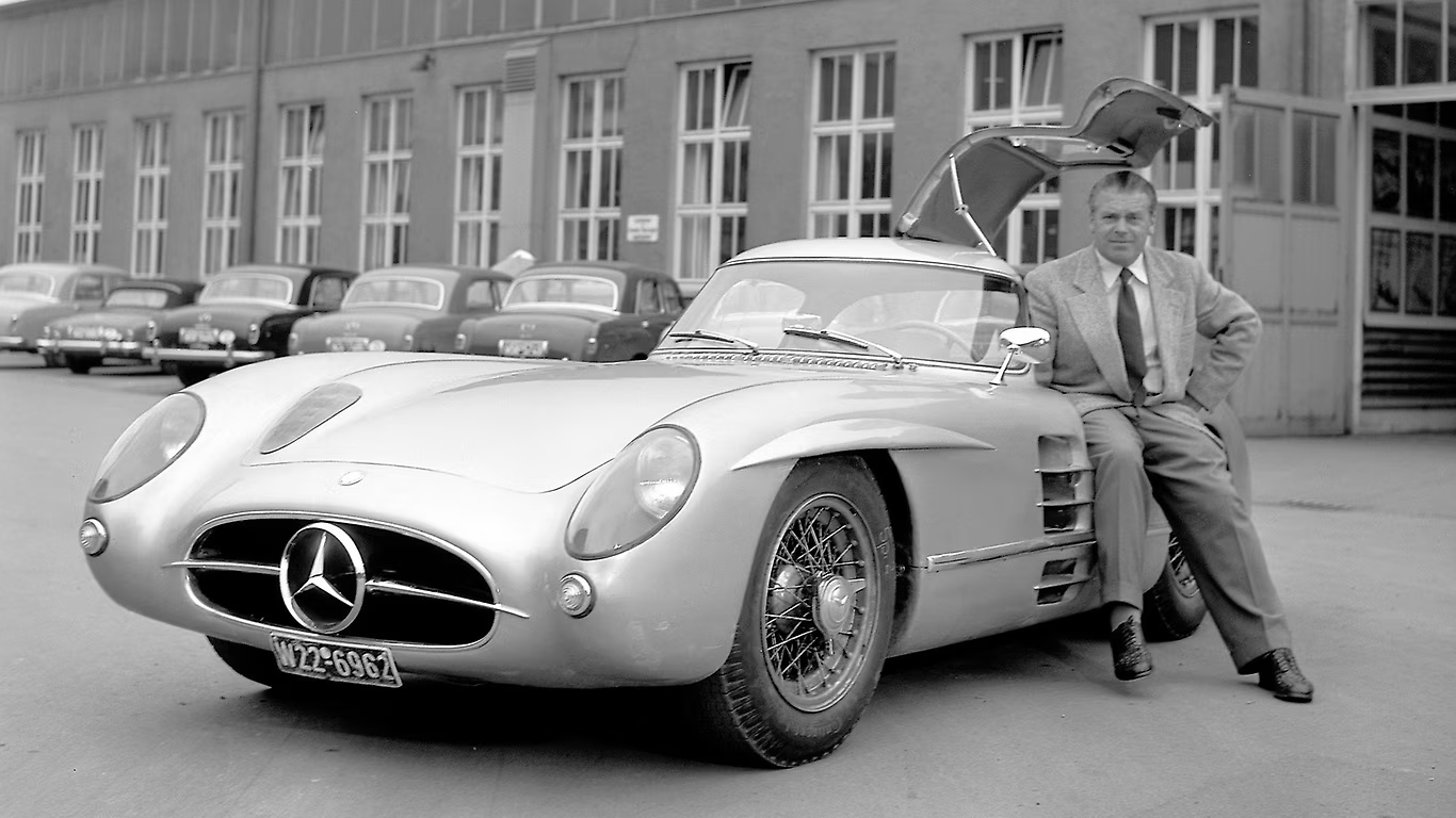 Mercedes-Benz 300 SLR Uhlenhaut Coupé